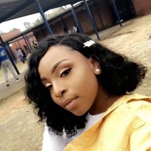 Meet your Posher, Diamond